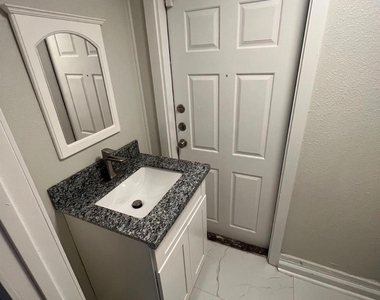 7017 2nd Street - Photo Thumbnail 14