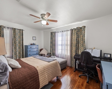 1211 Trimm Avenue - Photo Thumbnail 6