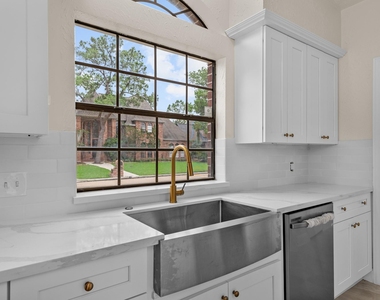 17402 Wilton Park Court - Photo Thumbnail 23