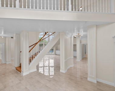 17402 Wilton Park Court - Photo Thumbnail 4