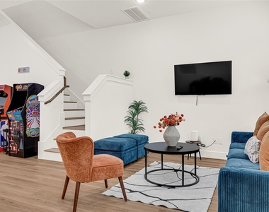 4201 Stassen Street - Photo Thumbnail 11