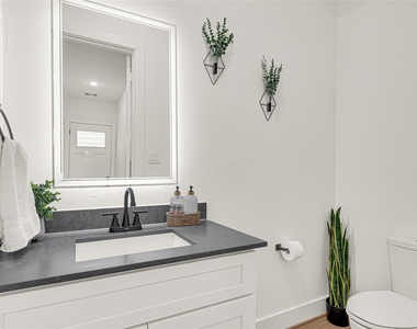 4201 Stassen Street - Photo Thumbnail 4