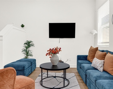 4201 Stassen Street - Photo Thumbnail 12