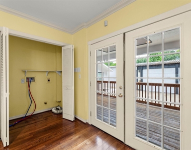 1535 W 25th Street - Photo Thumbnail 32