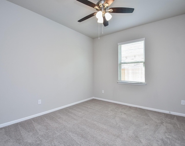 1428 Sundown Glen Lane - Photo Thumbnail 25