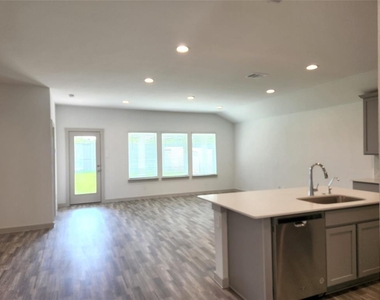 7826 Sleek Flock Lane - Photo Thumbnail 2