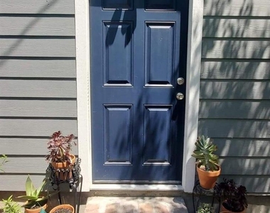 7301 Karnes Street - Photo Thumbnail 8