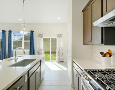 603 Press Street - Photo Thumbnail 10