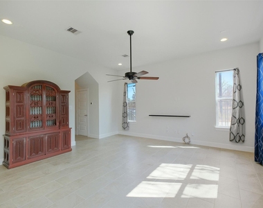 603 Press Street - Photo Thumbnail 3