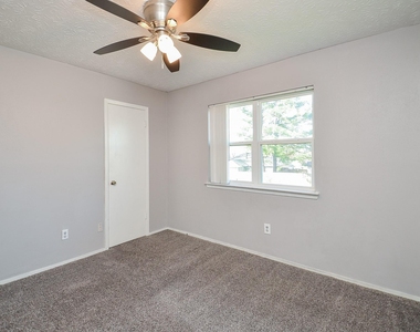 18723 Lippizaner Drive - Photo Thumbnail 6