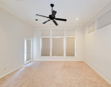 604 Reinerman Street - Photo Thumbnail 29