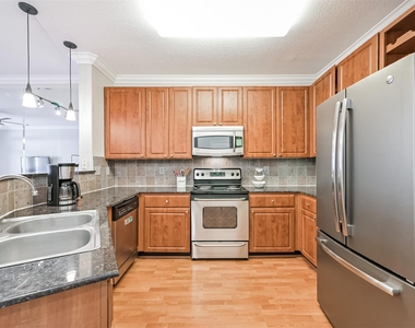 1711 Old Spanish Trail - Photo Thumbnail 3
