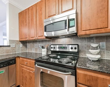 1711 Old Spanish Trail - Photo Thumbnail 6