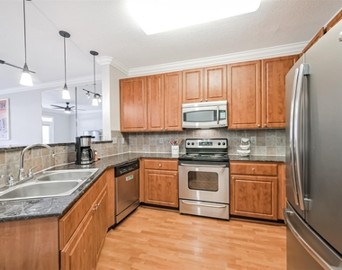 1711 Old Spanish Trail - Photo Thumbnail 2