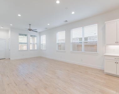 10747 Pine Pink - Photo Thumbnail 29