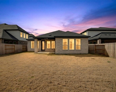 9627 Starry Eyes Lane - Photo Thumbnail 38