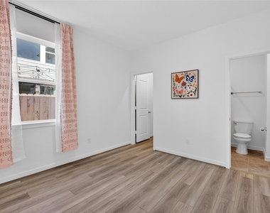 9627 Starry Eyes Lane - Photo Thumbnail 34