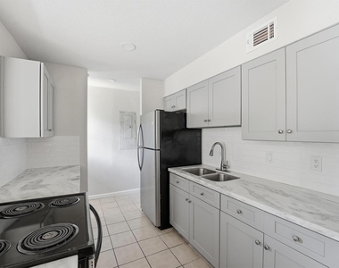 5667 Birchmont Drive - Photo Thumbnail 6