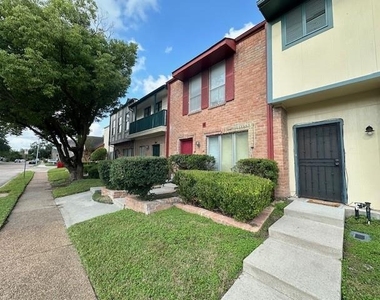 7700 Creekbend Drive - Photo Thumbnail 1