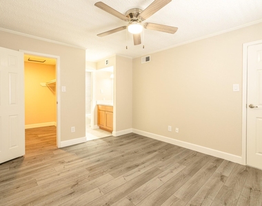 2750 Holly Hall Street - Photo Thumbnail 23