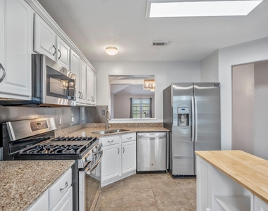 2923 Goldspring Lane - Photo Thumbnail 10