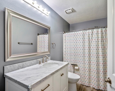 2923 Goldspring Lane - Photo Thumbnail 34