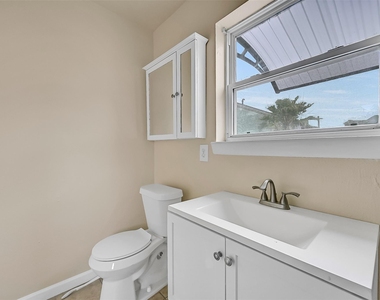 2324 Avenue P - Photo Thumbnail 16