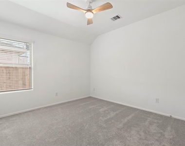 7602 Angels Landing Lane - Photo Thumbnail 21