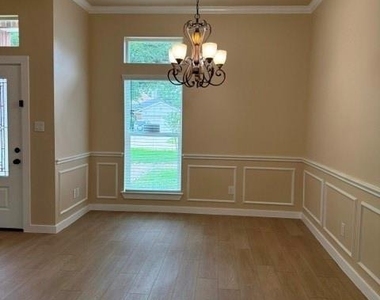 6426 Bowtrail - Photo Thumbnail 4
