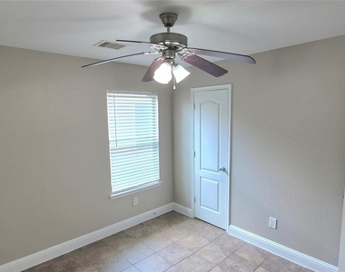 12014 Chelsea Elm Court - Photo Thumbnail 40