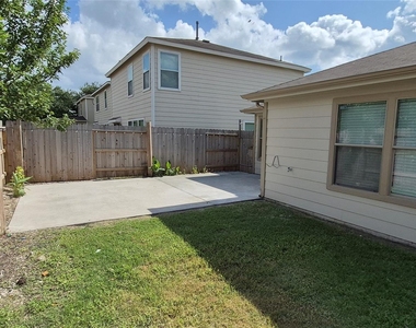 12014 Chelsea Elm Court - Photo Thumbnail 44