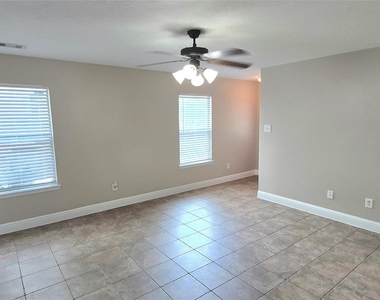 12014 Chelsea Elm Court - Photo Thumbnail 15