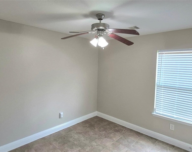 12014 Chelsea Elm Court - Photo Thumbnail 39