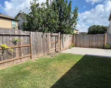 12014 Chelsea Elm Court - Photo Thumbnail 43