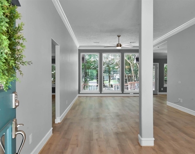 84 Oak Grove Lane - Photo Thumbnail 3