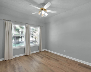 84 Oak Grove Lane - Photo Thumbnail 21