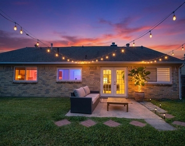 22831 John Rolfe Lane S - Photo Thumbnail 32