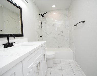 22831 John Rolfe Lane S - Photo Thumbnail 25