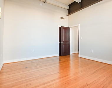 415 22nd Street - Photo Thumbnail 14