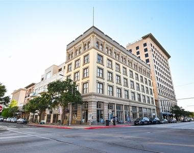 415 22nd Street - Photo Thumbnail 25