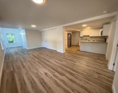 390 Union - Photo Thumbnail 16