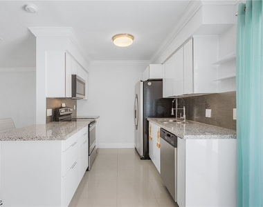 5251 Tower Drive - Photo Thumbnail 10