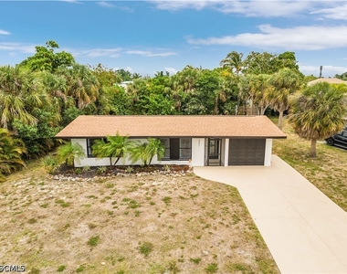 5251 Tower Drive - Photo Thumbnail 28