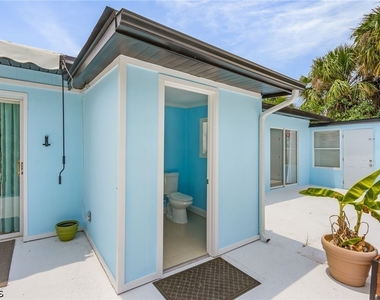 5251 Tower Drive - Photo Thumbnail 22