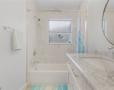 5251 Tower Drive - Photo Thumbnail 13