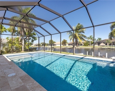 3101 Sw 26th Place - Photo Thumbnail 14
