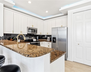 3101 Sw 26th Place - Photo Thumbnail 40