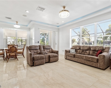 3101 Sw 26th Place - Photo Thumbnail 39