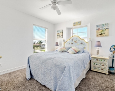 3101 Sw 26th Place - Photo Thumbnail 32