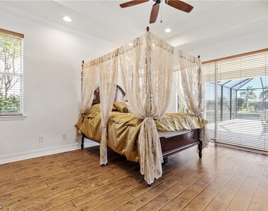 3101 Sw 26th Place - Photo Thumbnail 24